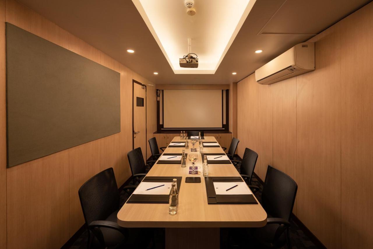 Grand Mercure Bangalore - An Accor Brand Esterno foto