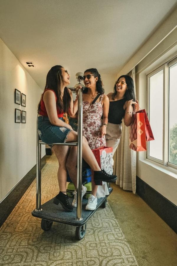 Grand Mercure Bangalore - An Accor Brand Esterno foto