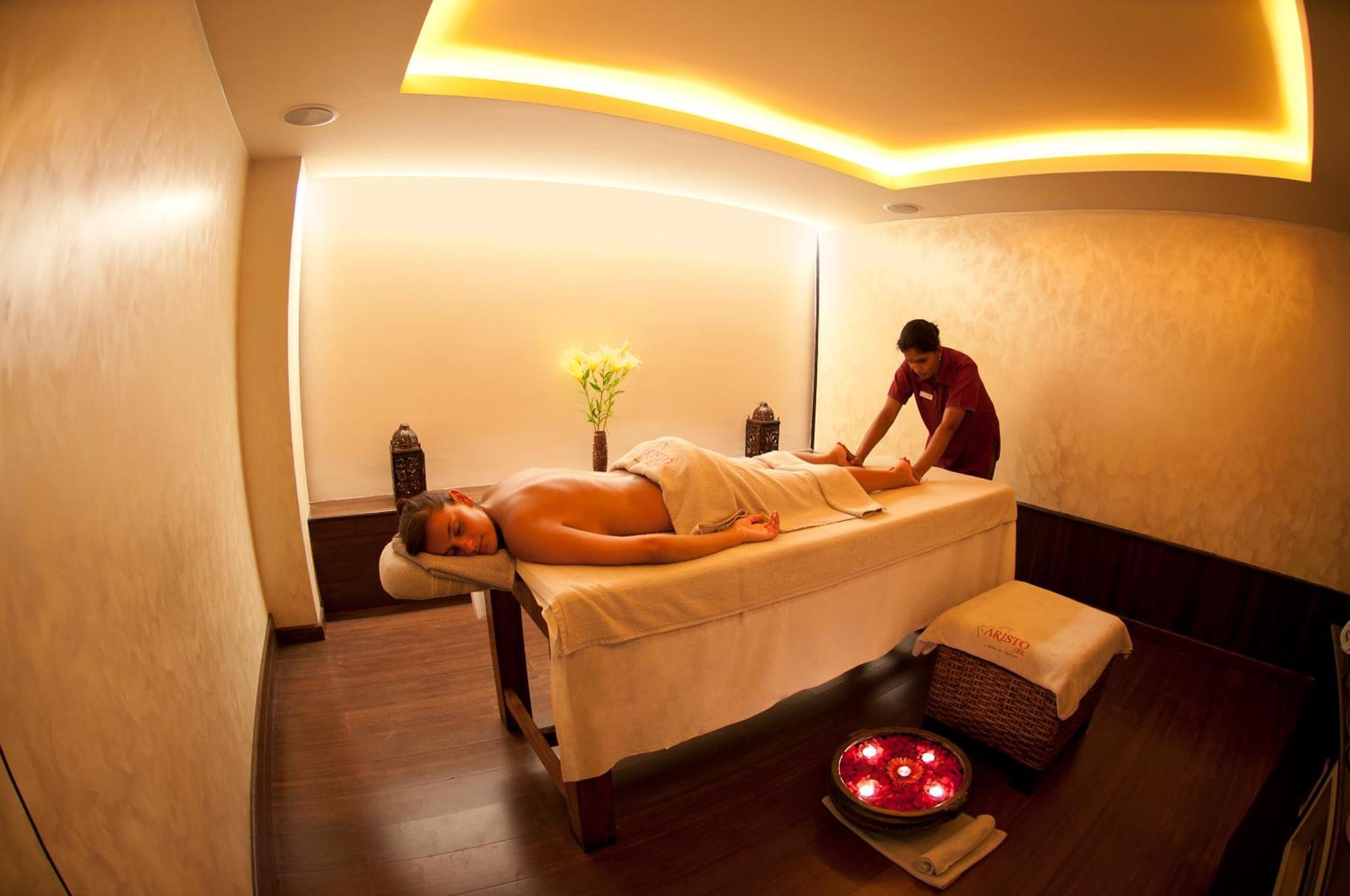 Grand Mercure Bangalore - An Accor Brand Esterno foto