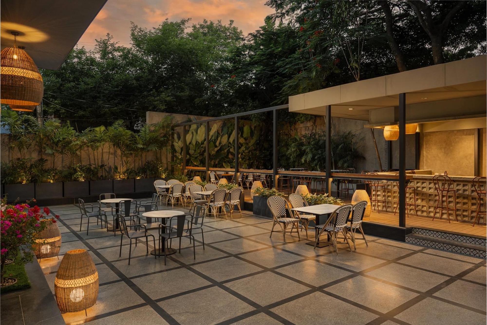 Grand Mercure Bangalore - An Accor Brand Esterno foto