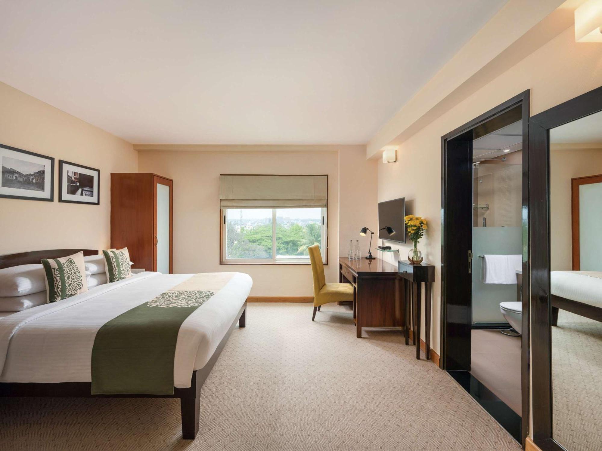 Grand Mercure Bangalore - An Accor Brand Esterno foto